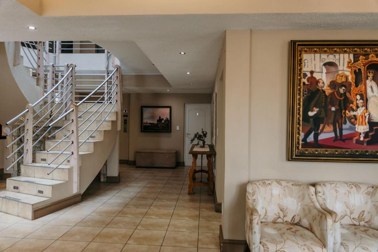 Artemis Hotel Swakopmund Exterior foto